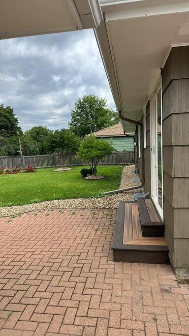 Beautiful Luxury Home Freshly Renovated With Big Yard, Seating & Grill Pad Cottage Grove Экстерьер фото