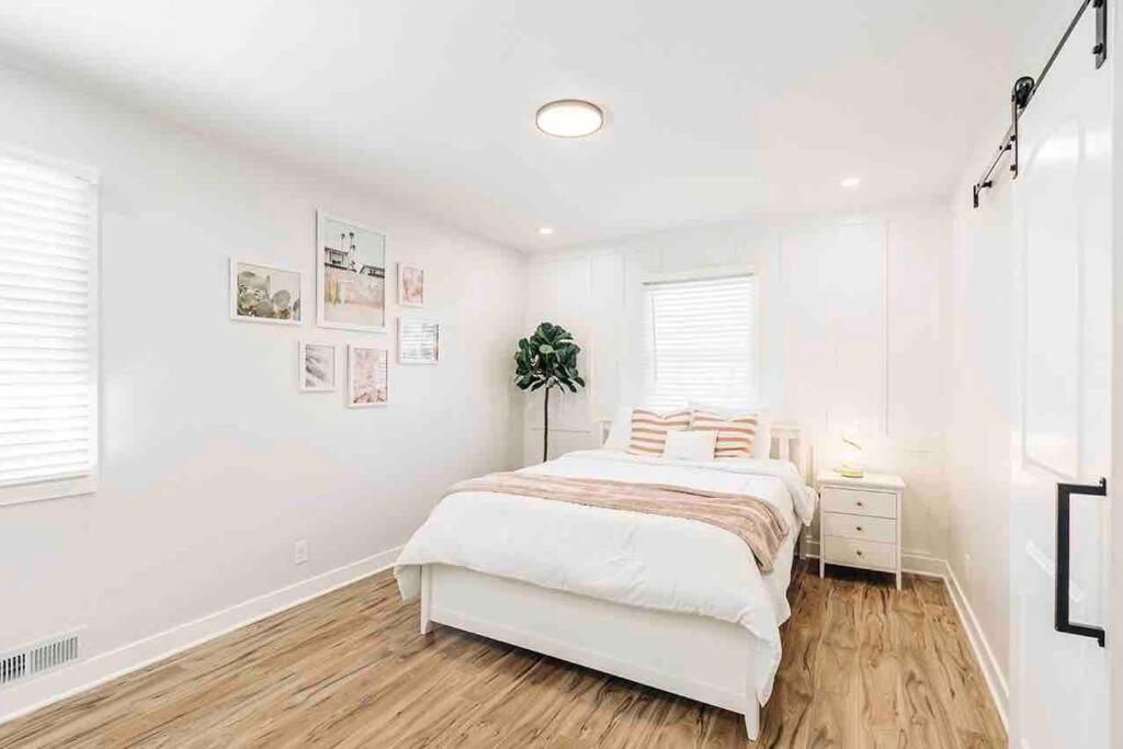 Beautiful Luxury Home Freshly Renovated With Big Yard, Seating & Grill Pad Cottage Grove Экстерьер фото